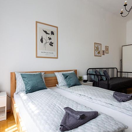 Urania Apartments ブダペスト エクステリア 写真